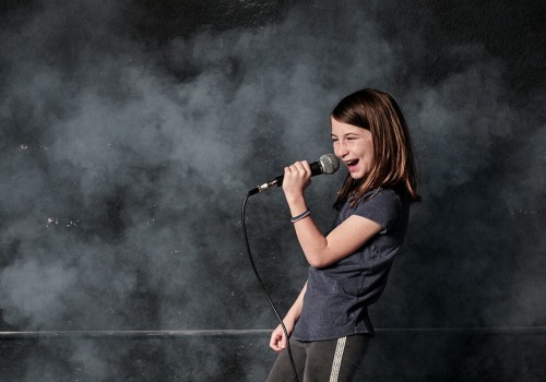 How to learn singing at home without a teacher?